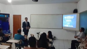 Leia mais sobre o artigo Livro Estudo do Perfil Empreendedor é lançado em evento para alunos da Fasec