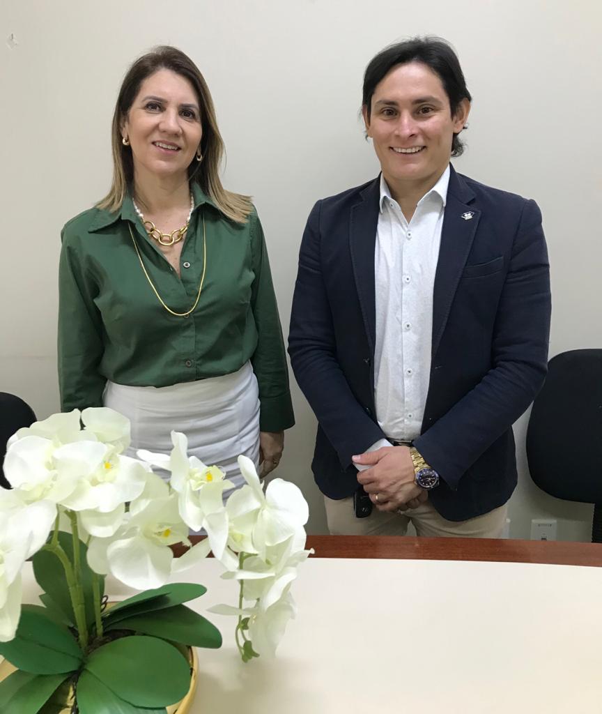 Leia mais sobre o artigo CRA-TO e Secad realizam reunião institucional com foco em ações de fortalecimento da Administração no Estado