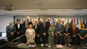 Leia mais sobre o artigo Reunião do Fórum dos Conselhos Federais de Profissões Regulamentadas