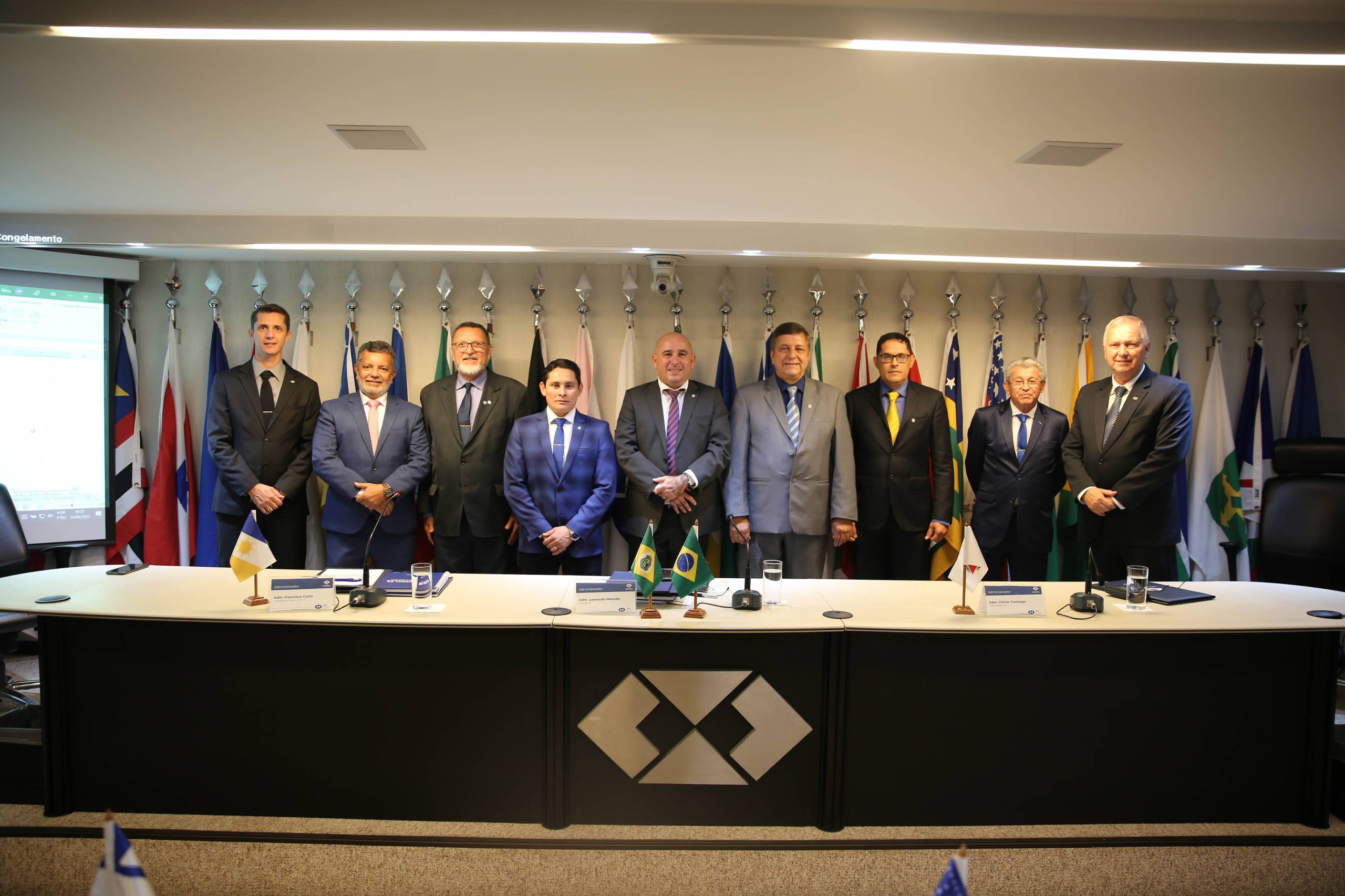 No momento, você está visualizando Presidente do CRA-TO, Adm. Anderson Luiz Justino Martins, parabeniza novo presidente do Sistema CFA/CRAs