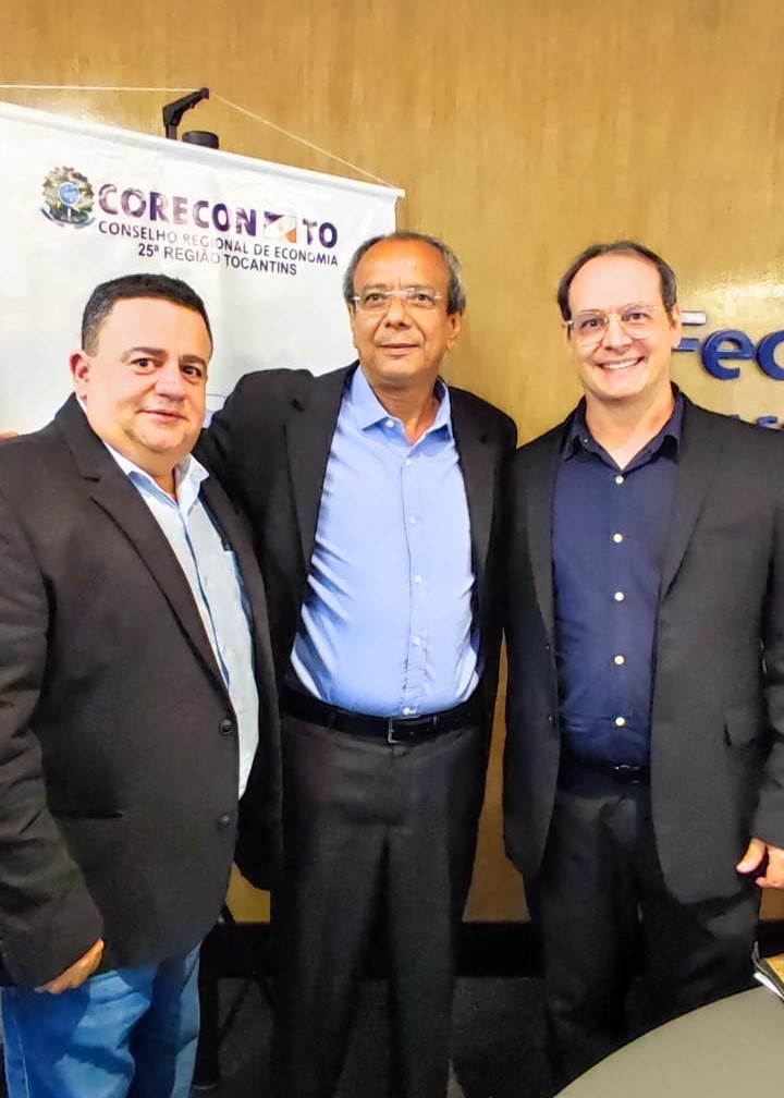 Leia mais sobre o artigo Conselheiros e diretoria do Corecon/TO tomam posse e CRA-TO prestigia o evento comemorativo